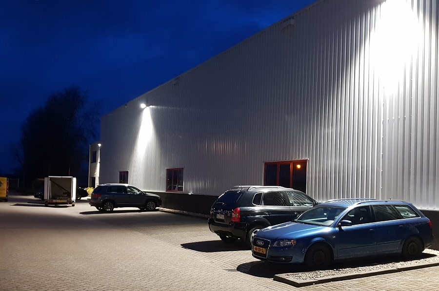 اشتباهات رایج در انتخاب پروژکتور محوطه LED